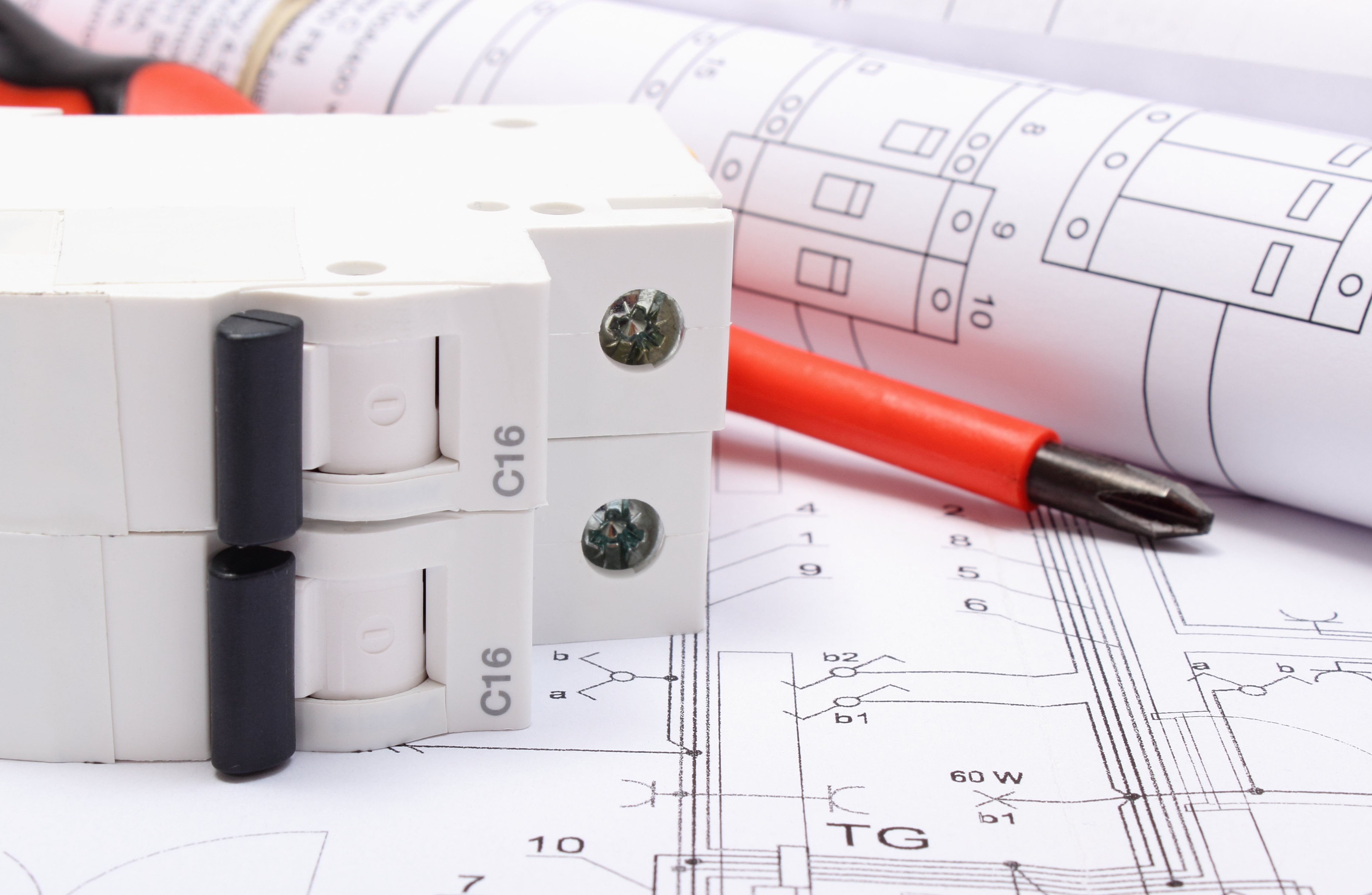 Best practices for replacing fuses within your home vault electricity